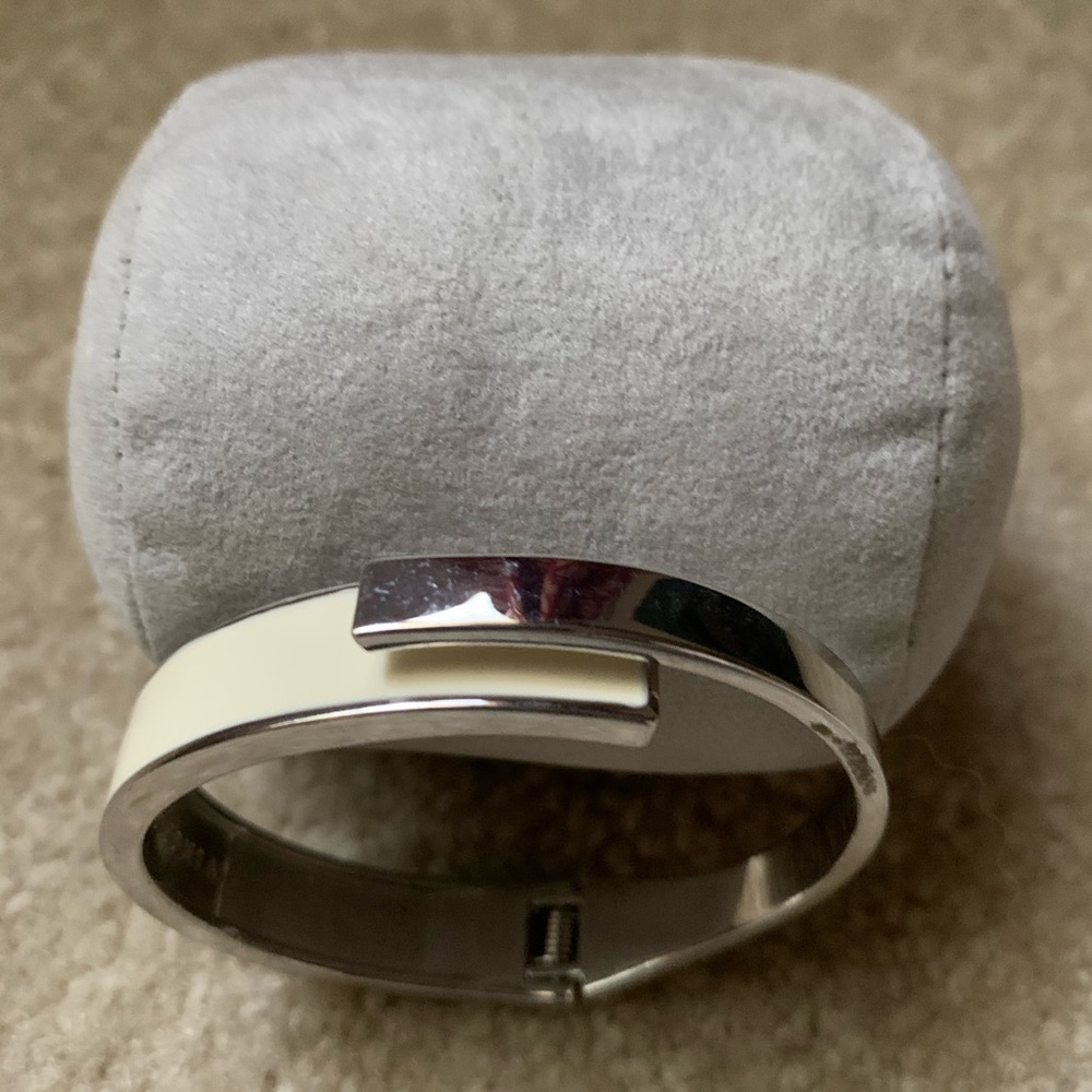 Vince Camuto Hinge Bracelet
